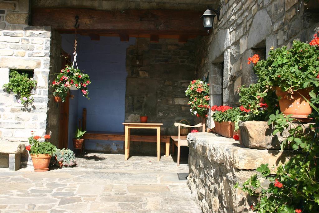 Apartamentos Casa Gallan Sarvise Exterior photo
