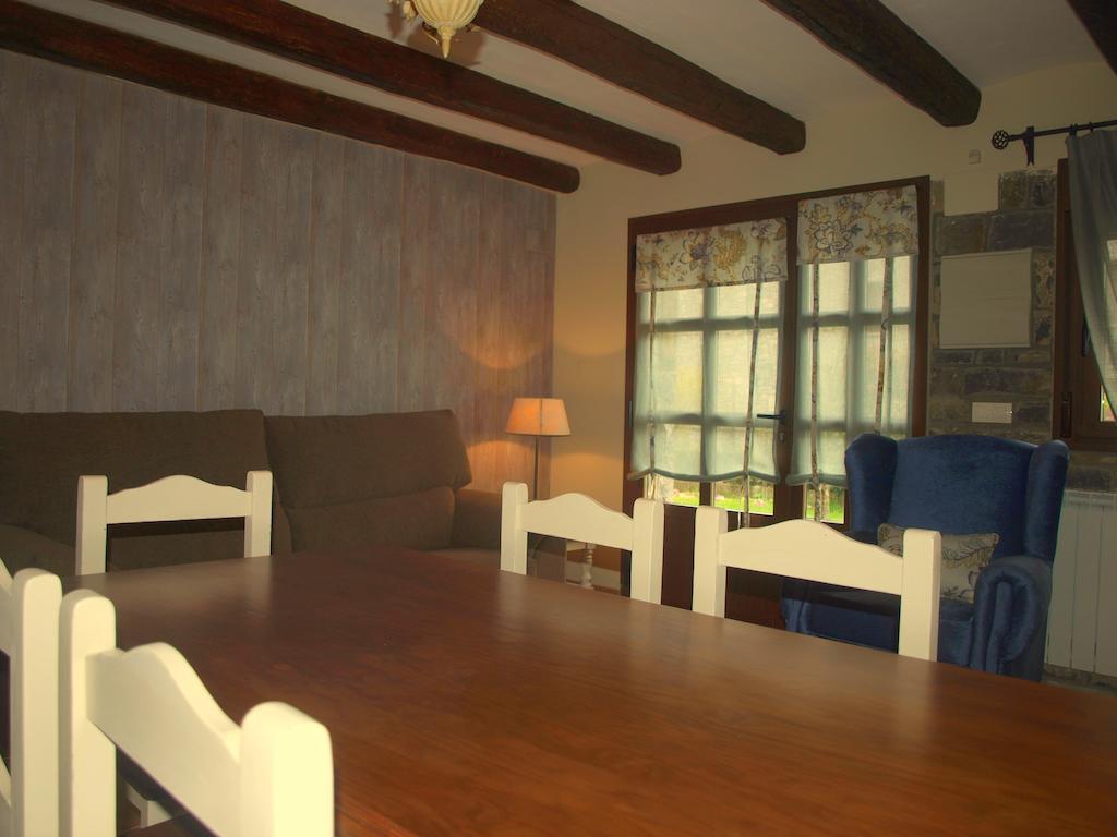 Apartamentos Casa Gallan Sarvise Room photo