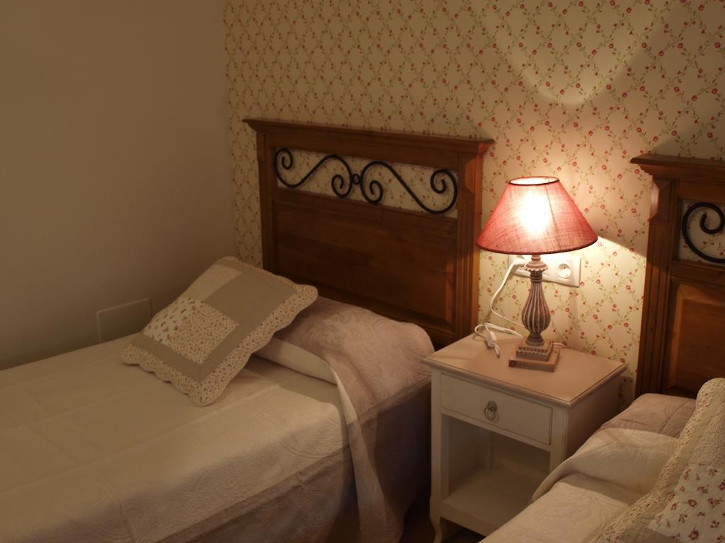 Apartamentos Casa Gallan Sarvise Room photo